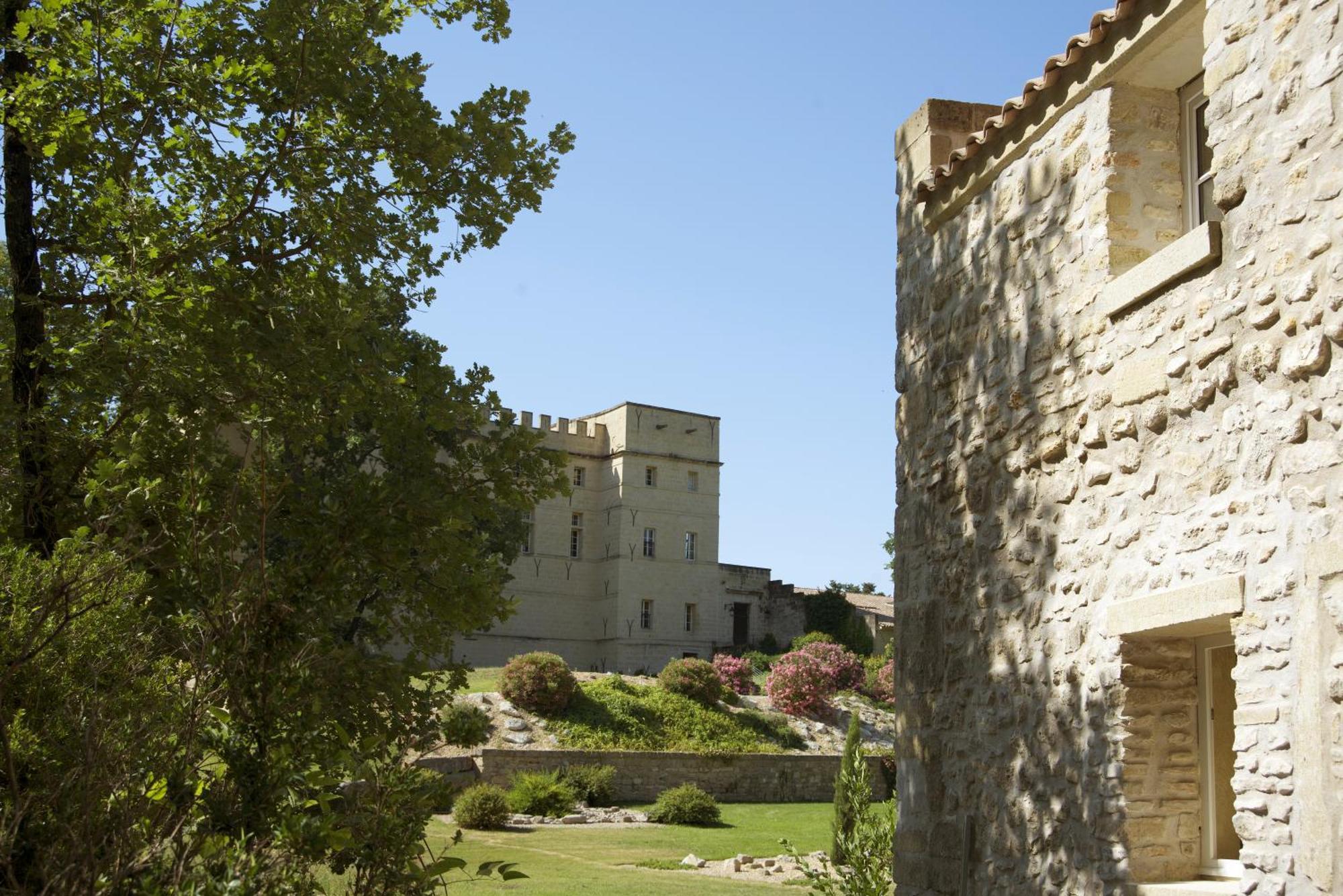 Chateau De Pondres Villevieille Exterior foto